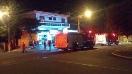 Incêndio em padaria mobiliza bombeiros em Hortolândia