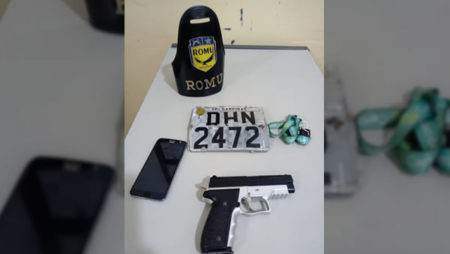 Assaltantes são detidos pela ROMU após roubo de celular no Jd Santa Esmeralda