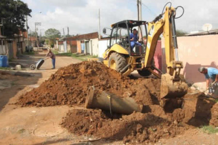 Ruas do Parque Peron “ganham” bocas de lobo