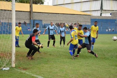 Futebol amador entra nas quartas-de-final