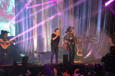 Fernando e Sorocaba encerram a Festa de Peão de Hortolândia com grande estilo