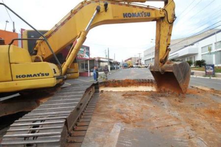 Revitalização da rua Luiz Camilo de Camargo entra na fase final