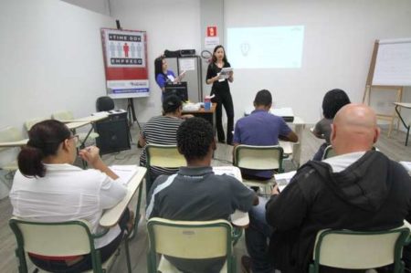 Prefeitura prepara egressos e apenados para voltar ao mercado de trabalho