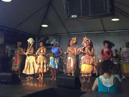 Com atrações culturais e desfile, Grito Cultural reúne 2.500 pessoas