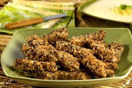 Iscas de Salmão com Molho de Queijo