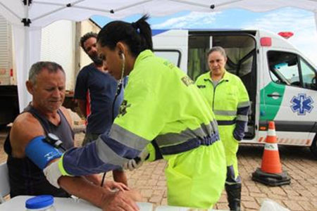 “Seleção na estrada – Projeto Abrace a vida motorista” em Hortolândia.