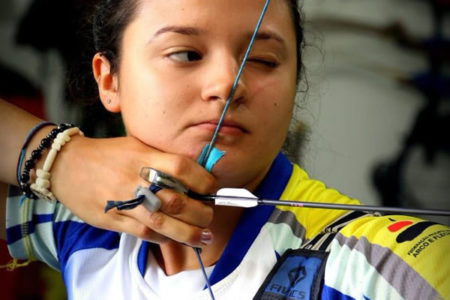 Atleta campineira se prepara para campeonato Mundial de tiro com arco