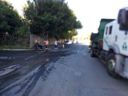 Operação Tapa-Buraco chega ao Jardim Adelaide