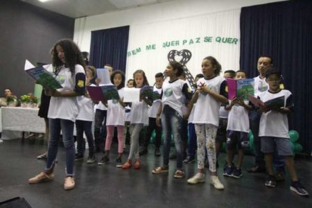 Projeto “Bem Me Quer, Paz Se Quer” forma mais de 80 alunos no Jd. Boa Esperança