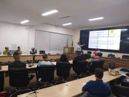 Prefeitura apresenta para ciclistas projeto de ciclovias do PIC