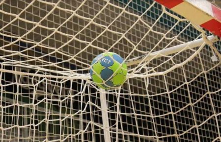 Meninas do handebol de Cuba treinarão em Hortolândia