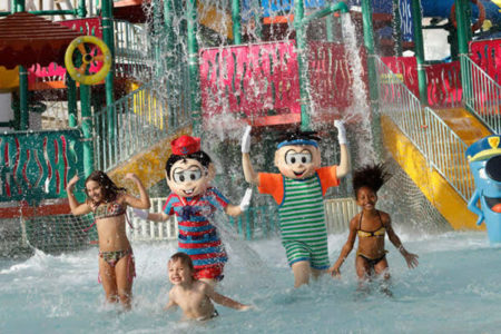 Férias no Wet’n Wild tem a Turma da Mônica, ingresso free e shows