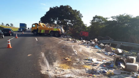 Acidente na Rodovia dos Bandeirantes deixa um morto em Campinas