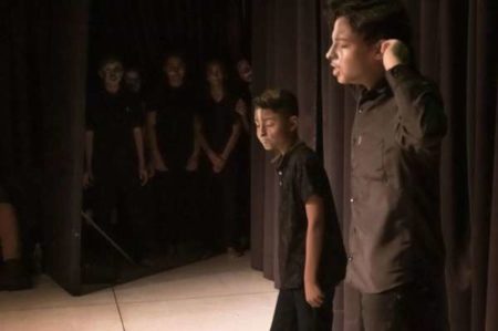 Espetáculo “Os Saltimbancos” é atração da MAC no Armazém das Artes