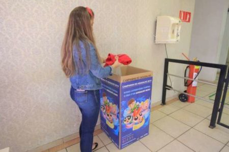 Campanha do Funsol arrecada agasalhos novos para aquecer inverno de carentes