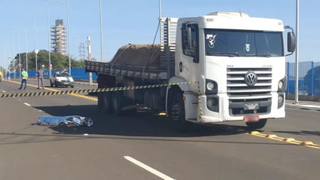 Atropelamento próximo a ponte estaiada deixa uma vítima Fatal