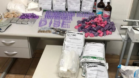 Policia desativa laboratório de drogas em Campinas