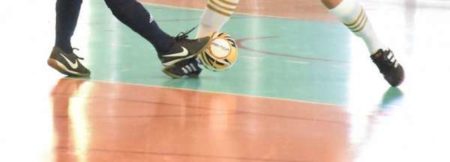 Futsal gratuito para meninos e meninas