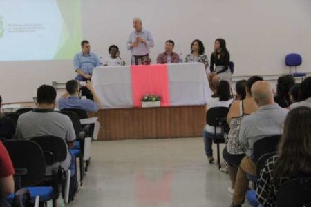 Projeto de costura industrial incentiva geração de renda no São Sebastião