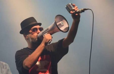 Sarau “Aqui Trem Poesia” terá microfone aberto para a população