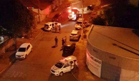 Mulher que teve o corpo queimado após explosão com álcool em churrasqueira falece