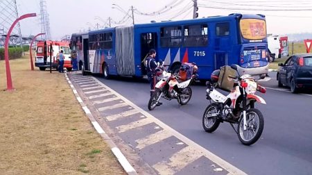 GMAU atende ocorrência que motorista de coletivo passa mal na Avenida da Emancipação