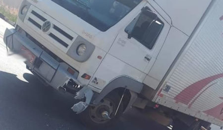 Homem tem caminhão furtado durante a madrugada, no Santo Antônio