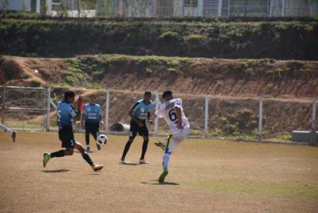 Revitalização: Campo da Confibra terá arquibancada para receber torcedores