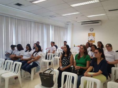 Servidores e empresários da cidade visitam a fábrica da Wickbold