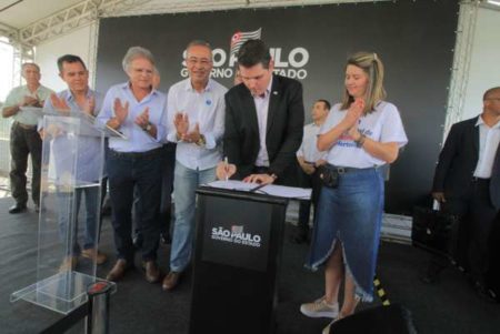 Parceria da Prefeitura com o Estado garante recursos para a saúde e inclusão social