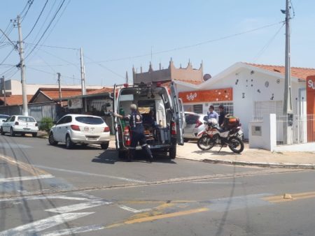 Mulher fica ferida ao ser atropelada por carro no centro de Hortolândia