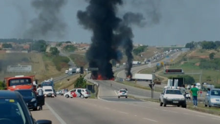 Bandidos assaltam Aeroporto Internacional de Viracopos