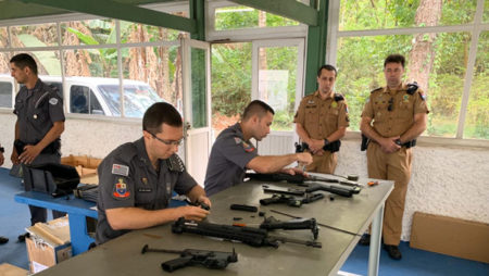 Polícia Militar inicia testes para compra de 1,3 mil fuzis