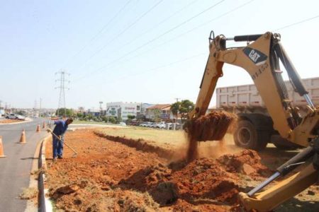 Obra na av. da Emancipação vai organizar trânsito no trecho próximo ao Good Bom