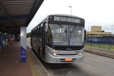 Linha de ônibus urbano 3.42 é opção de transporte coletivo para ir ao Hortolendo, neste domingo (20/10)