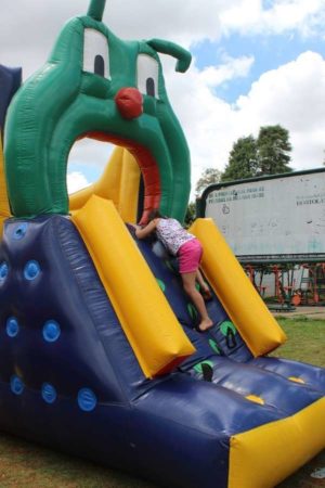 Associação faz festa no Dia do Servidor Público com apoio da Prefeitura