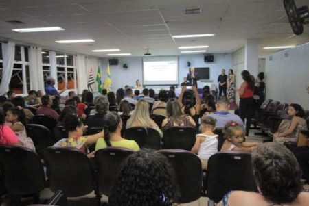 Prefeitura qualifica mais 21 jovens para ingressar no mercado de trabalho
