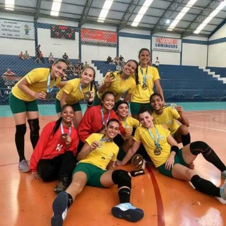Hortolândia é medalha de ouro no handebol feminino