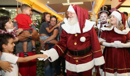 Papai Noel chega em clima de festa no Parque D. Pedro Shopping