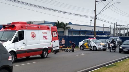 Atropelamento na Avenida da Emancipação deixa duas pessoas feridas