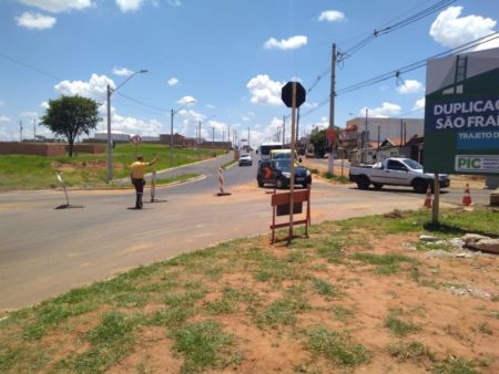 Prefeitura conclui parte das obras na Av. São Francisco e libera trânsito sentido Centro-bairro