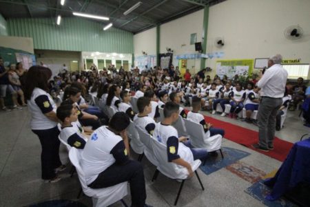 “Bem Me Quer, Paz Se Quer” forma alunos da Emef Villagio Ghiraldelli