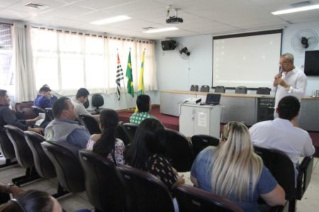 Agora, denúncia de descarte irregular de resíduos pode ser feita via aplicativo de celular