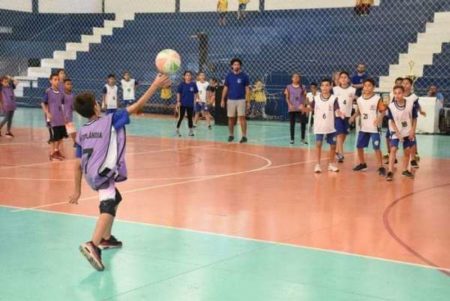 Estudantes municipais participam do Torneio de Queimada 2019