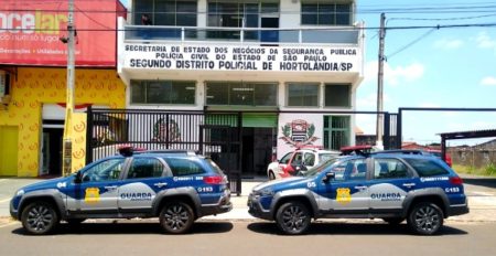 Guarda Municipal  prende mulher por tráfico de drogas no Jd Amanda