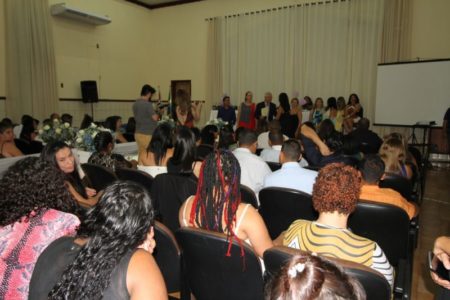 Programa de Educação de Jovens e Adultos forma mais 50 estudantes