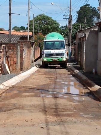 Ruas 1, 2 e 6 recebem guias especiais no Parque Peron
