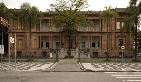 Campanha oferece ingressos gratuitos para quem publicar fotos nos museus de SP