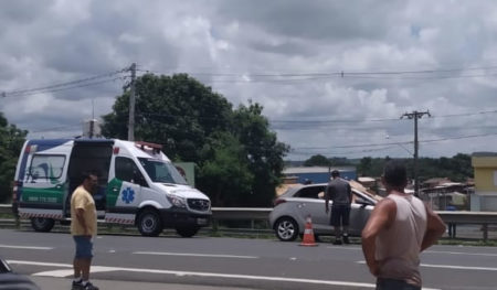 Carro atropela cavalo e deixa duas vítimas na rodovia SP 101