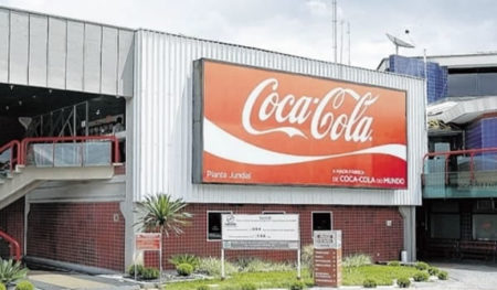 Coca-Cola FEMSA abre processo seletivo para diferentes setores